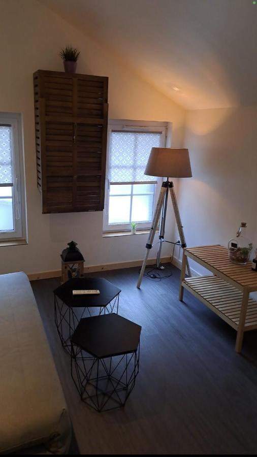 Le Studio Apartment Canteleu Ngoại thất bức ảnh